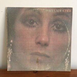 Foxy Lady Cher Album 1972 MCA Records Inc.
